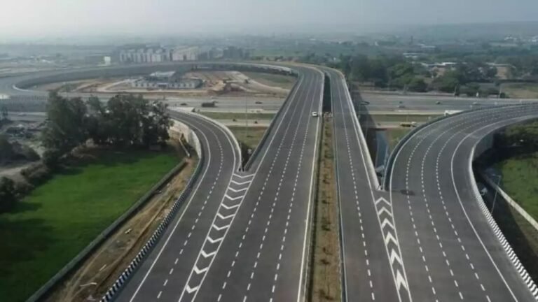 Delhi Mumbai Expressway 1