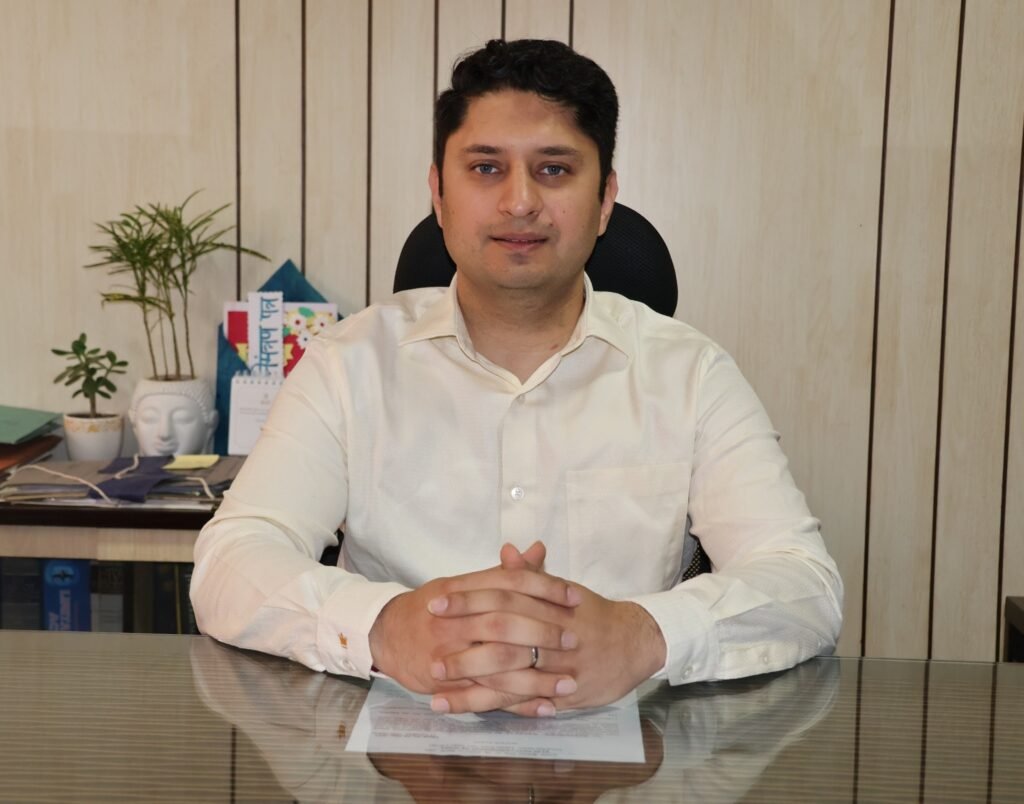 Apoorv Devgan IAS 1