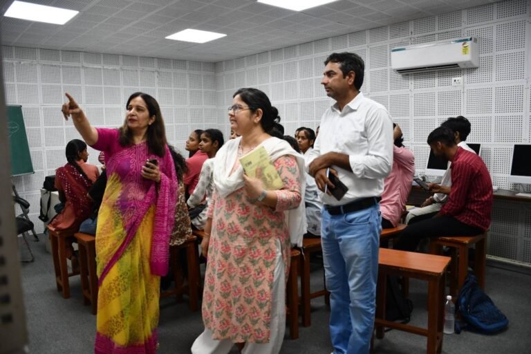 WhatsApp Image 2025-08-20 at 17.49.10