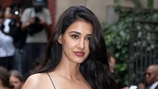 ooe49frs_disha-patani_625x300_14_September_25