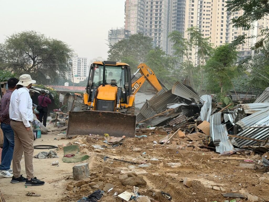 WhatsApp Image 2025-11-07 at 18.44.26