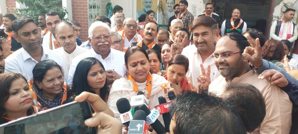 WhatsApp Image 2025-11-14 at 19.00.34