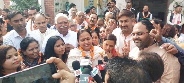 WhatsApp Image 2025-11-14 at 19.00.34