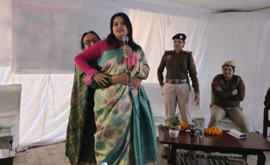 WhatsApp Image 2025-11-16 at 16.31.06