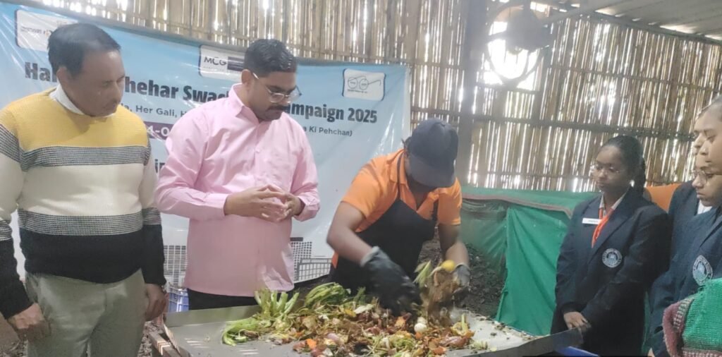 WhatsApp Image 2025-11-17 at 16.53.40