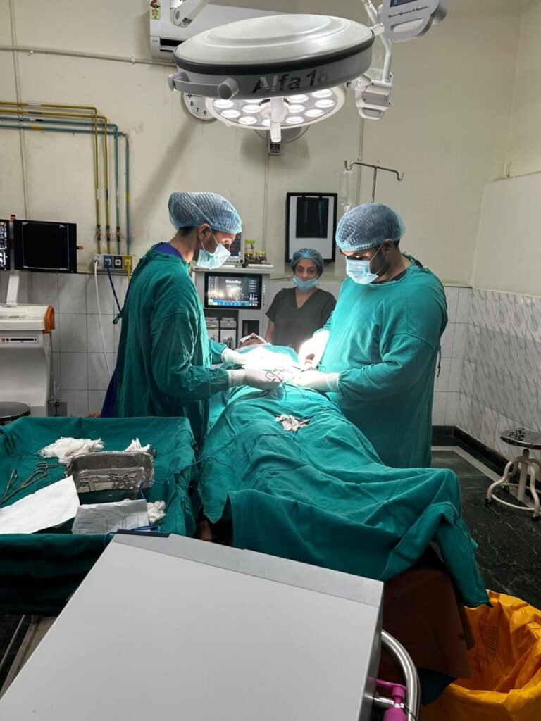 WhatsApp Image 2025-11-20 at 16.43.49 (1)