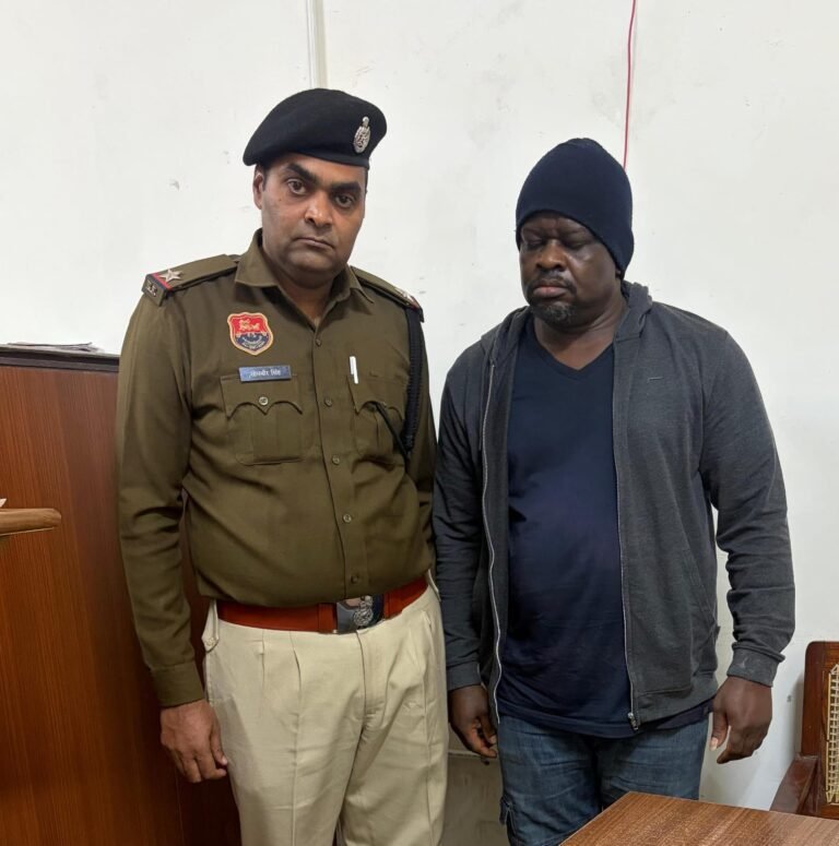 WhatsApp Image 2025-11-24 at 17.40.43