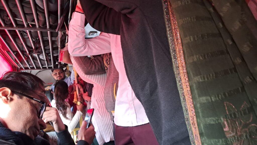 WhatsApp Image 2025-11-27 at 18.20.40