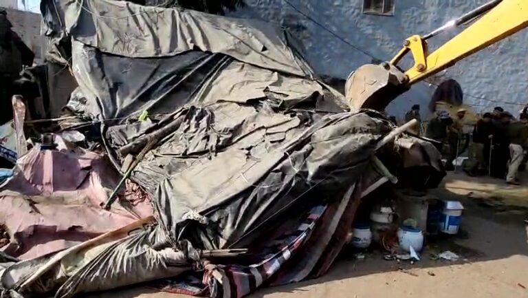 WhatsApp Image 2025-12-26 at 18.21.38